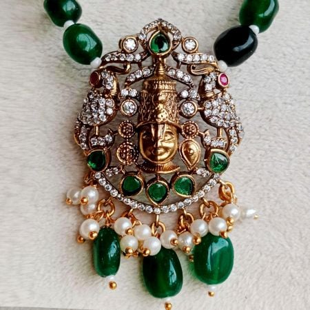 Handmade Brass Metal Jewellery Green Bead Pendant Set